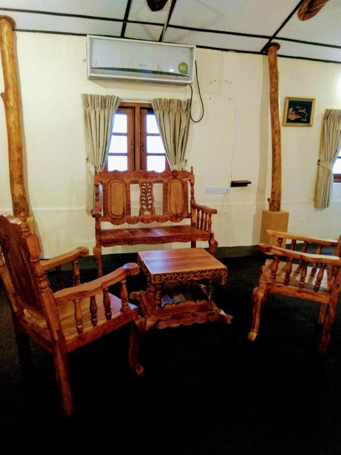 Heina Nature Resort - Eco Home And Yala Safari カタラガマ エクステリア 写真