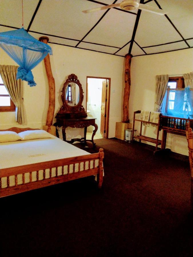 Heina Nature Resort - Eco Home And Yala Safari カタラガマ エクステリア 写真