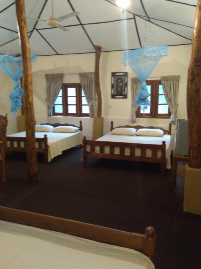 Heina Nature Resort - Eco Home And Yala Safari カタラガマ エクステリア 写真