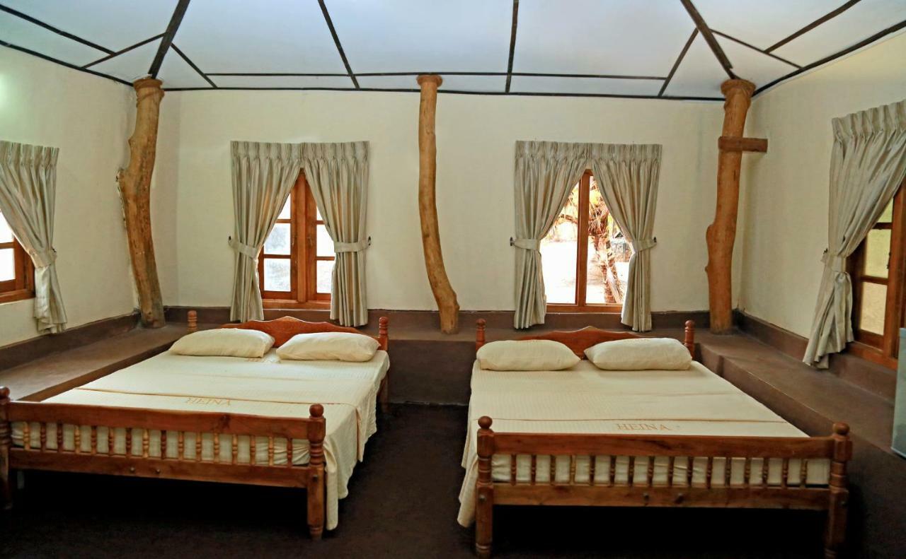 Heina Nature Resort - Eco Home And Yala Safari カタラガマ エクステリア 写真